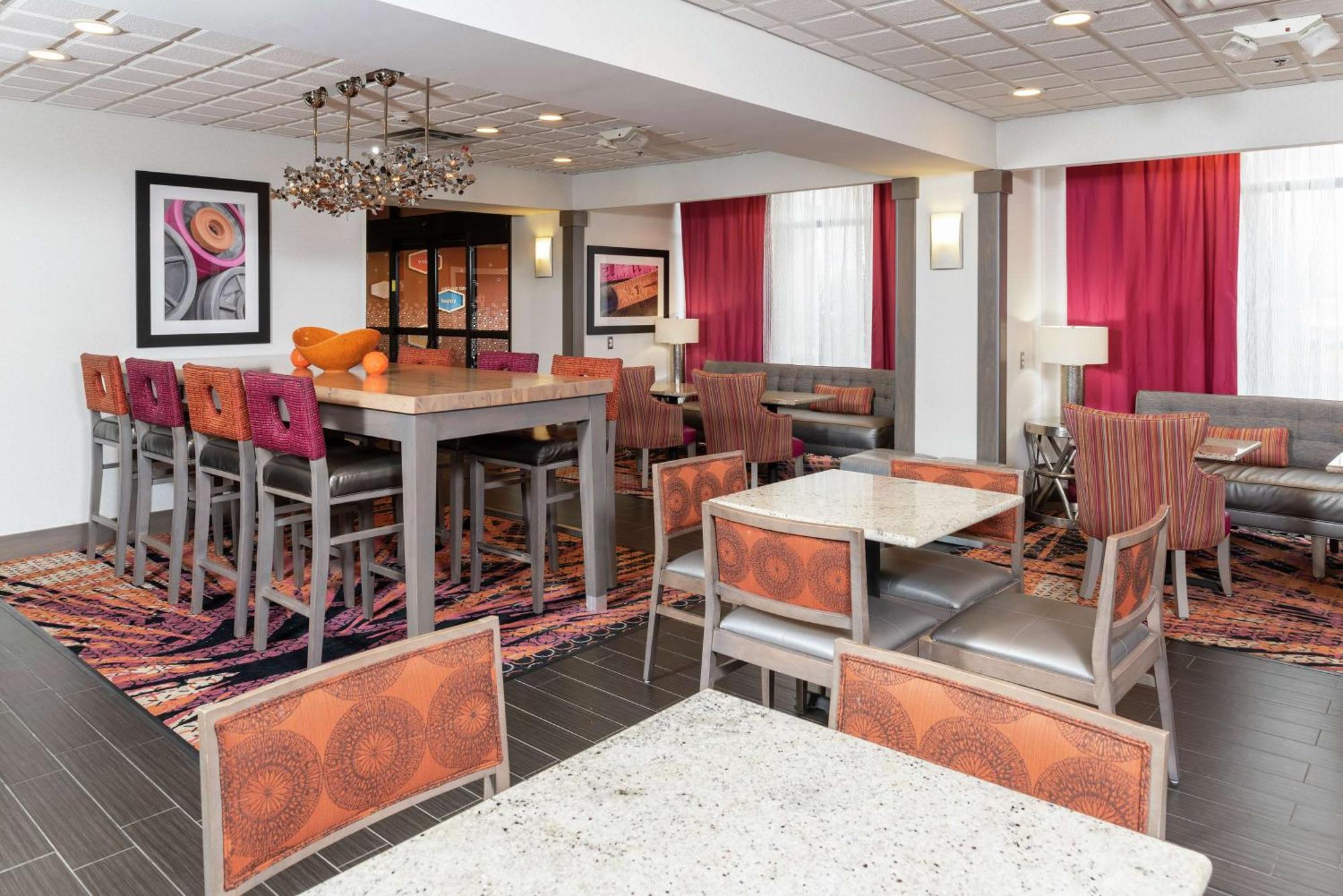 Hampton Inn Akron-South Eksteriør bilde